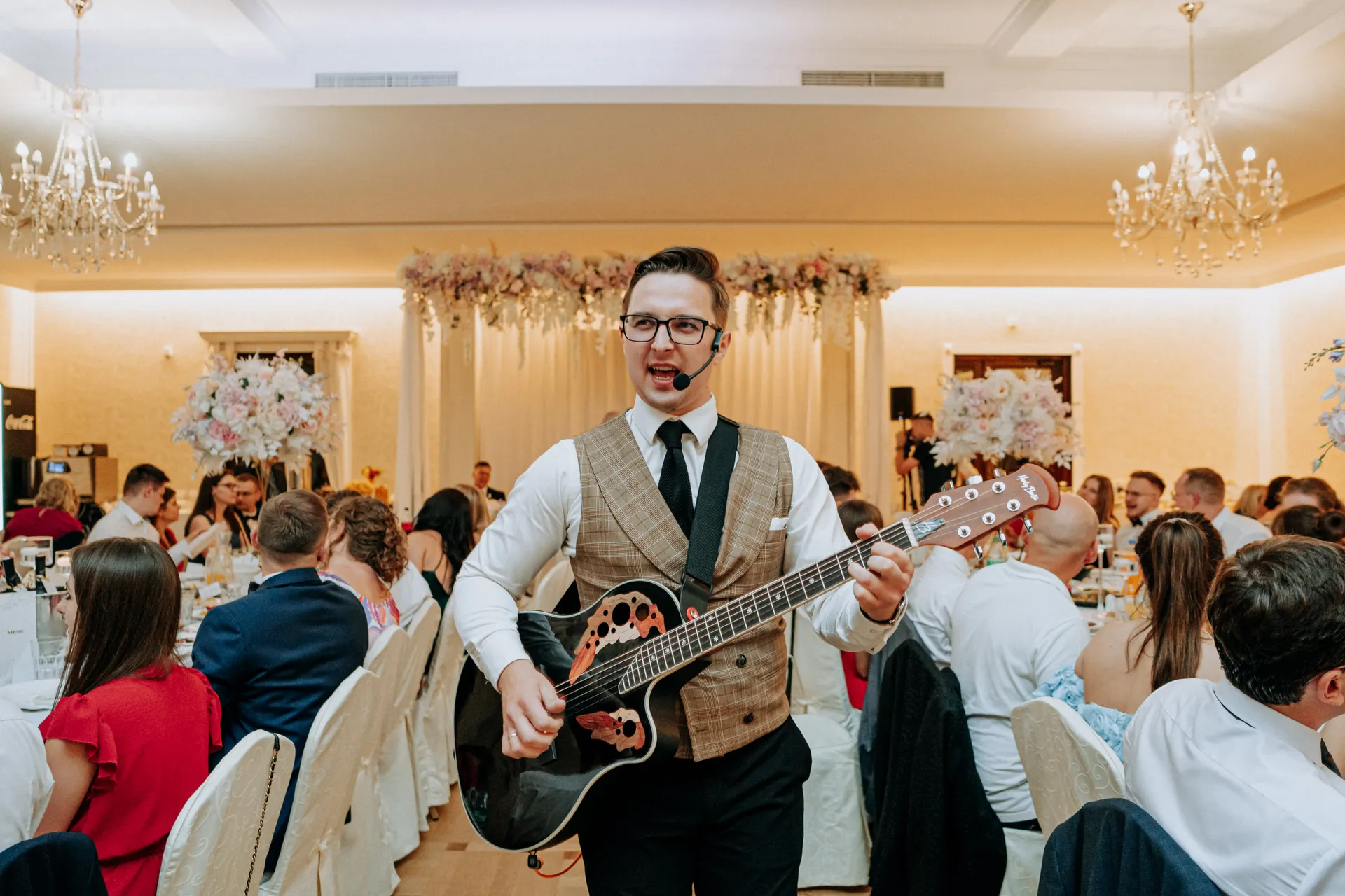 DJ Daniel's z gitarą